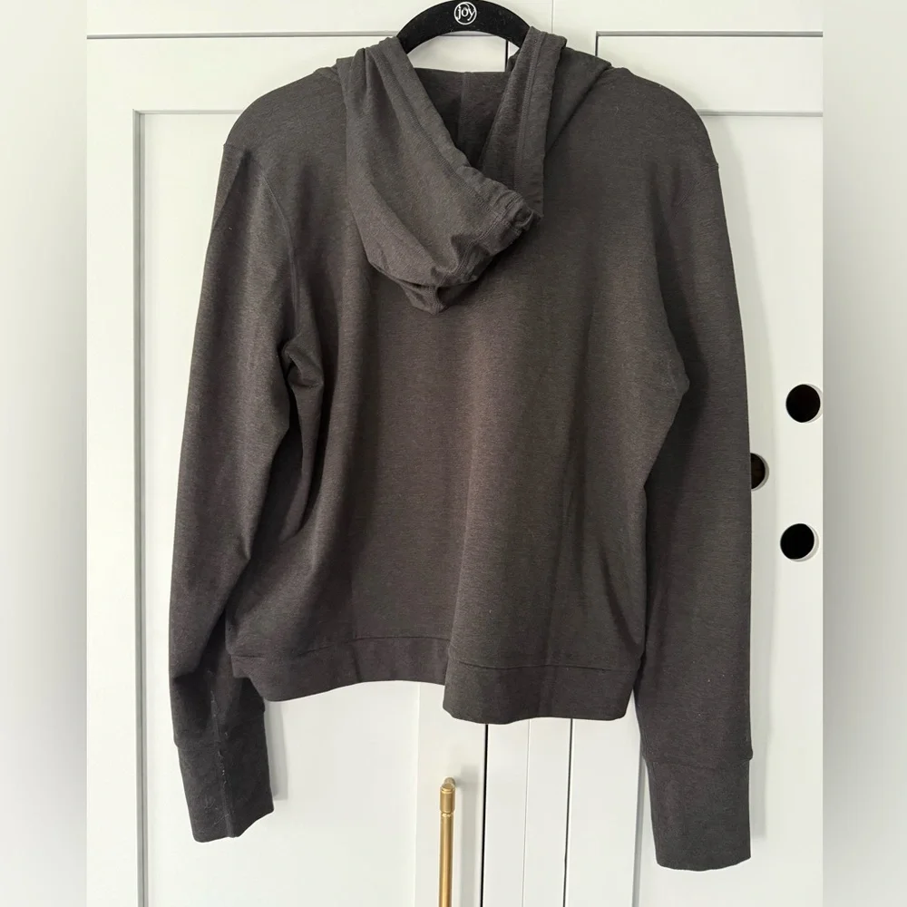 Vuori Halo Essential Hoodie in black heather size small - Picture 7 of 8